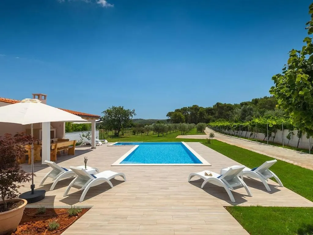 Milemanda Comfortable Holiday Residence Medulin Villa
